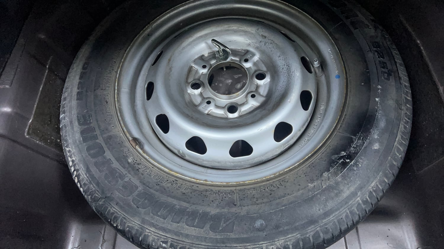 Used 2016 Tata Tiago Revotron XM Petrol Manual tyres SPARE TYRE VIEW