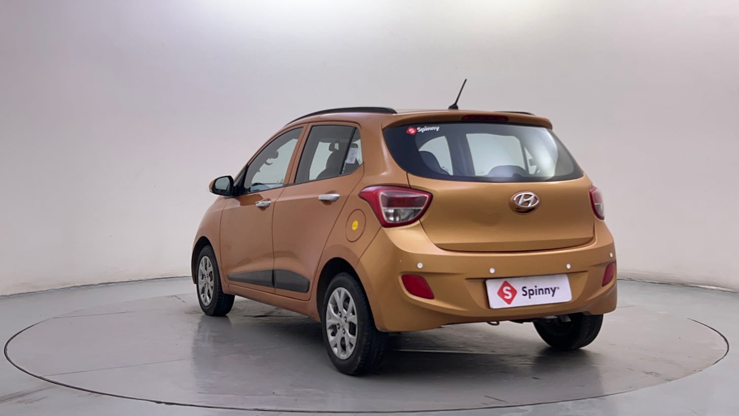Used 2013 Hyundai Grand i10 Sportz 1.2 Kappa VTVT Petrol Manual exterior LEFT REAR CORNER VIEW