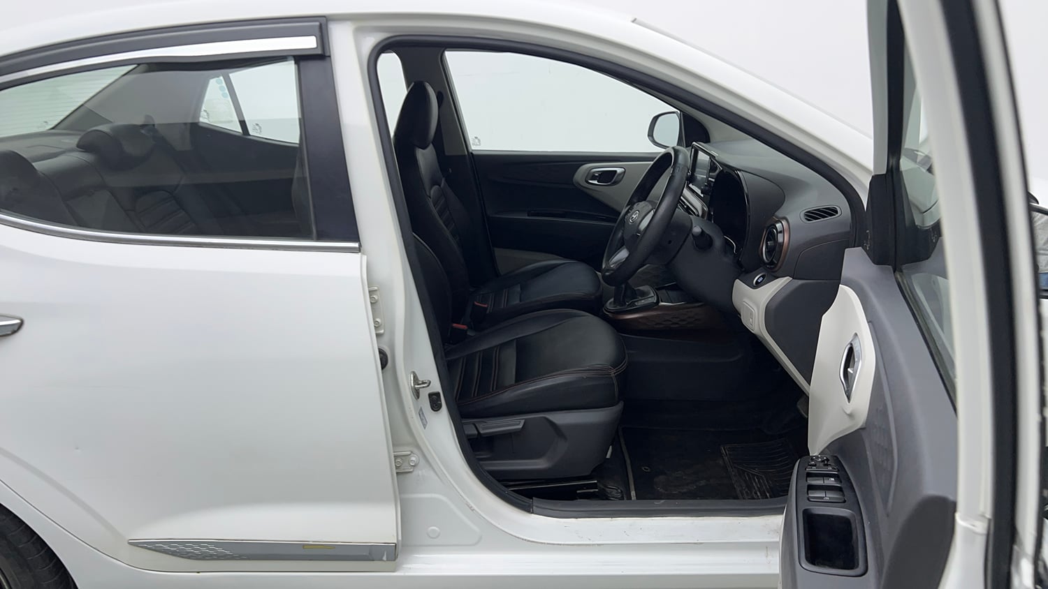 Used 2021 Hyundai Aura SX Plus 1.2 AMT Petrol Petrol Automatic interior RIGHT SIDE FRONT DOOR CABIN VIEW