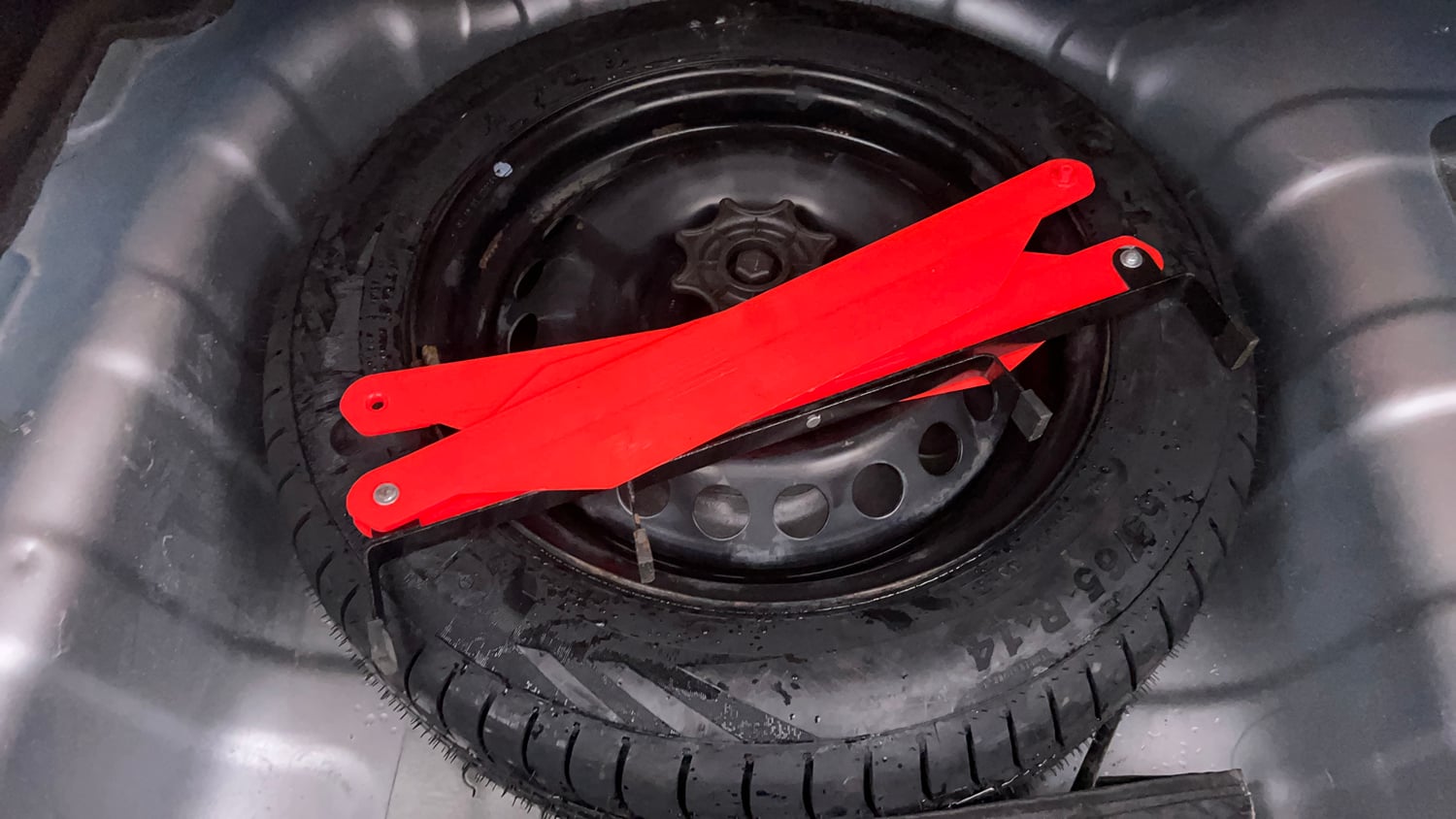 Used 2019 Hyundai Xcent S Petrol Manual tyres SPARE TYRE VIEW