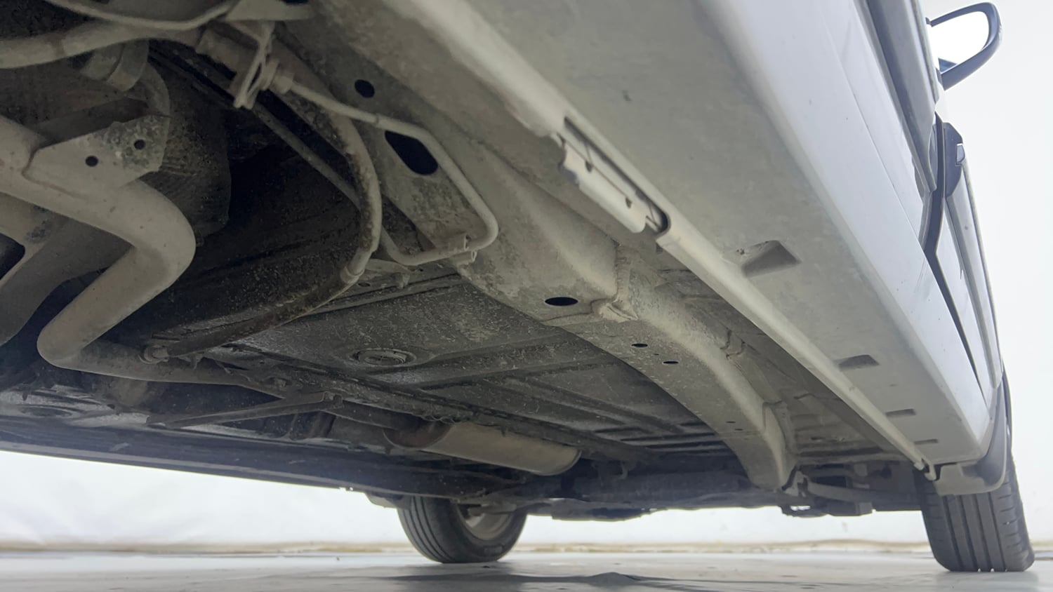 Used 2021 Maruti Suzuki Baleno Zeta Automatic Petrol Automatic extra REAR RIGHT UNDERBODY VIEW