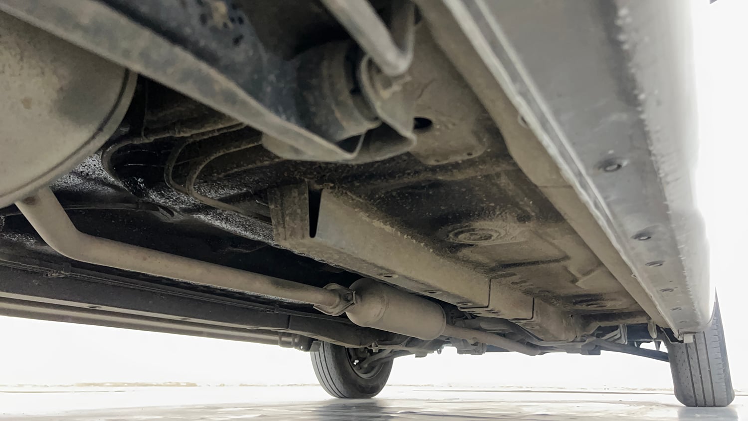 Used 2014 Maruti Suzuki Wagon R LXI CNG Cng Manual extra REAR RIGHT UNDERBODY VIEW