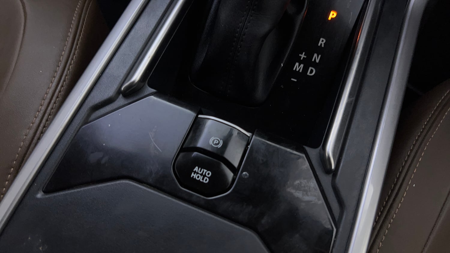 Used 2023 Tata Harrier XZA Plus (O) Diesel Automatic top_features Electronic parking brake