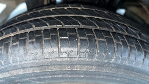 Used 2017 maruti-suzuki Alto K10 VXi (O) AMT Petrol Automatic tyres RIGHT REAR TYRE TREAD VIEW