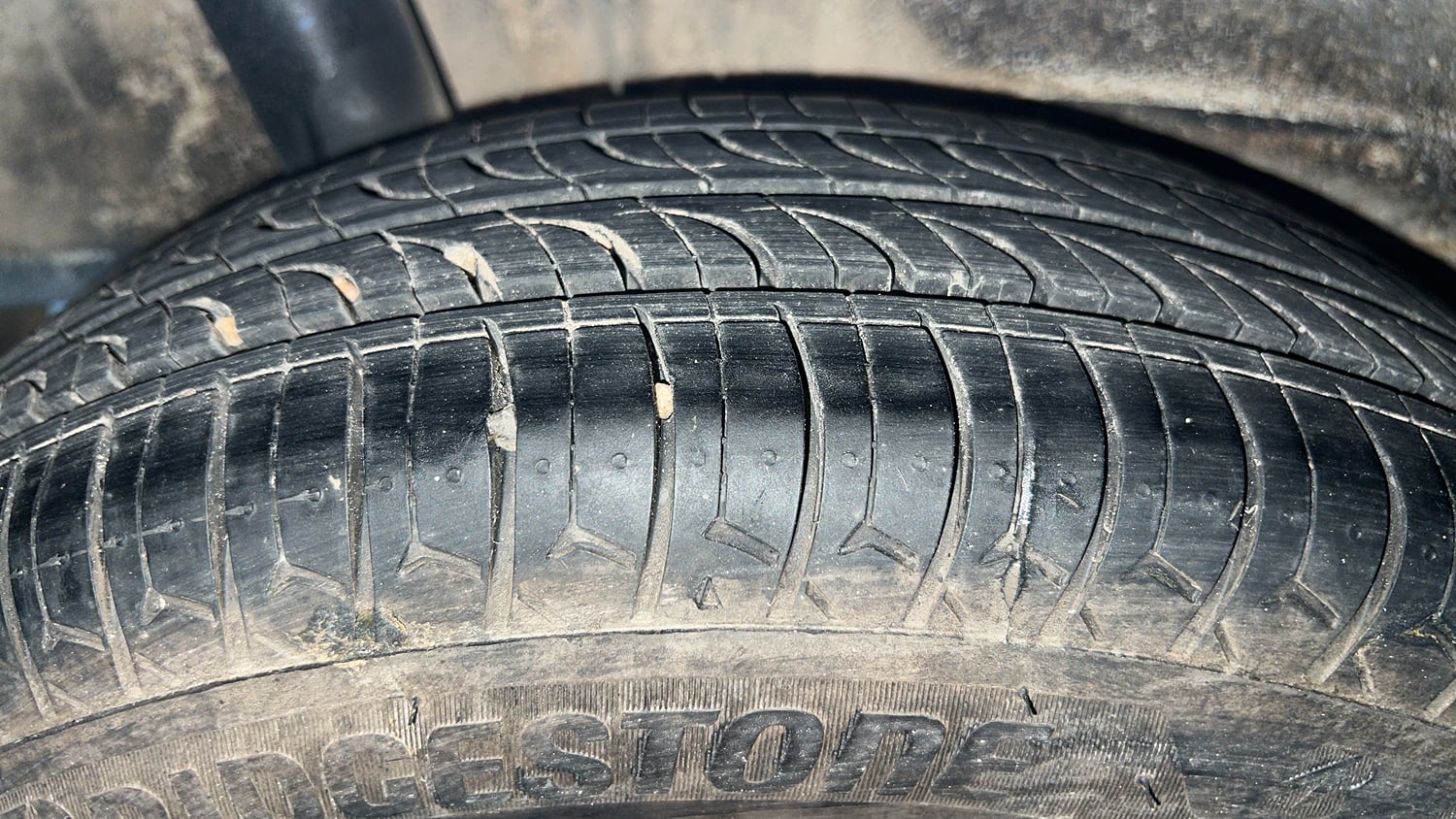 Used 2022 Maruti Suzuki Wagon R LXi (O) 1.0 CNG Cng Manual tyres RIGHT REAR TYRE TREAD VIEW