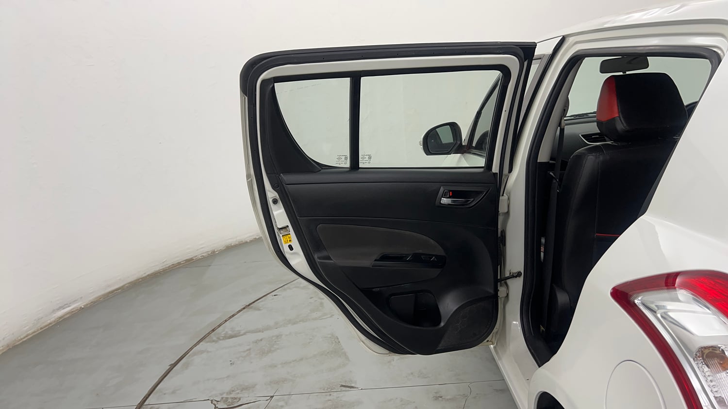 Used 2014 Maruti Suzuki Swift ZXi Petrol Manual interior LEFT REAR DOOR OPEN VIEW