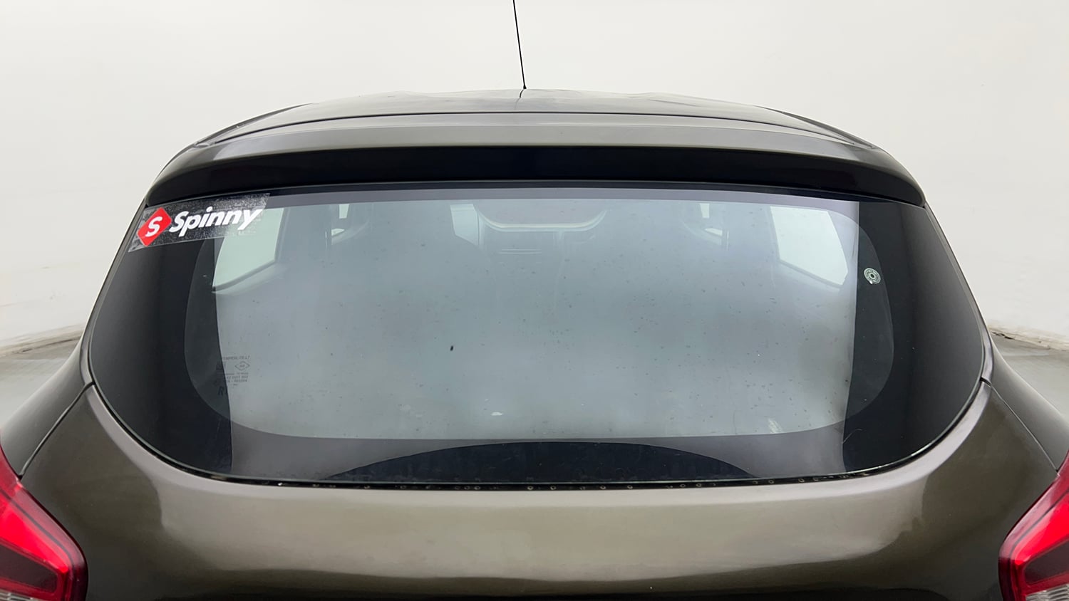 Used 2016 Renault Kwid RXT CNG (Outside Fitted) Cng Manual exterior BACK WINDSHIELD VIEW