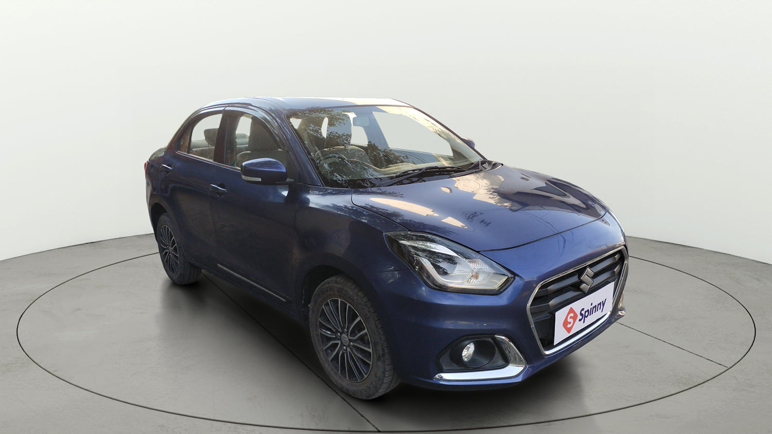 Used 2021 Maruti Suzuki Dzire ZXi Plus Petrol Manual exterior RIGHT FRONT CORNER VIEW