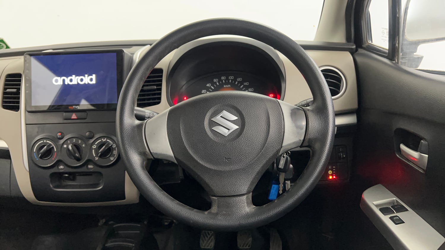 Used 2014 Maruti Suzuki Wagon R LXI CNG Cng Manual interior STEERING VIEW