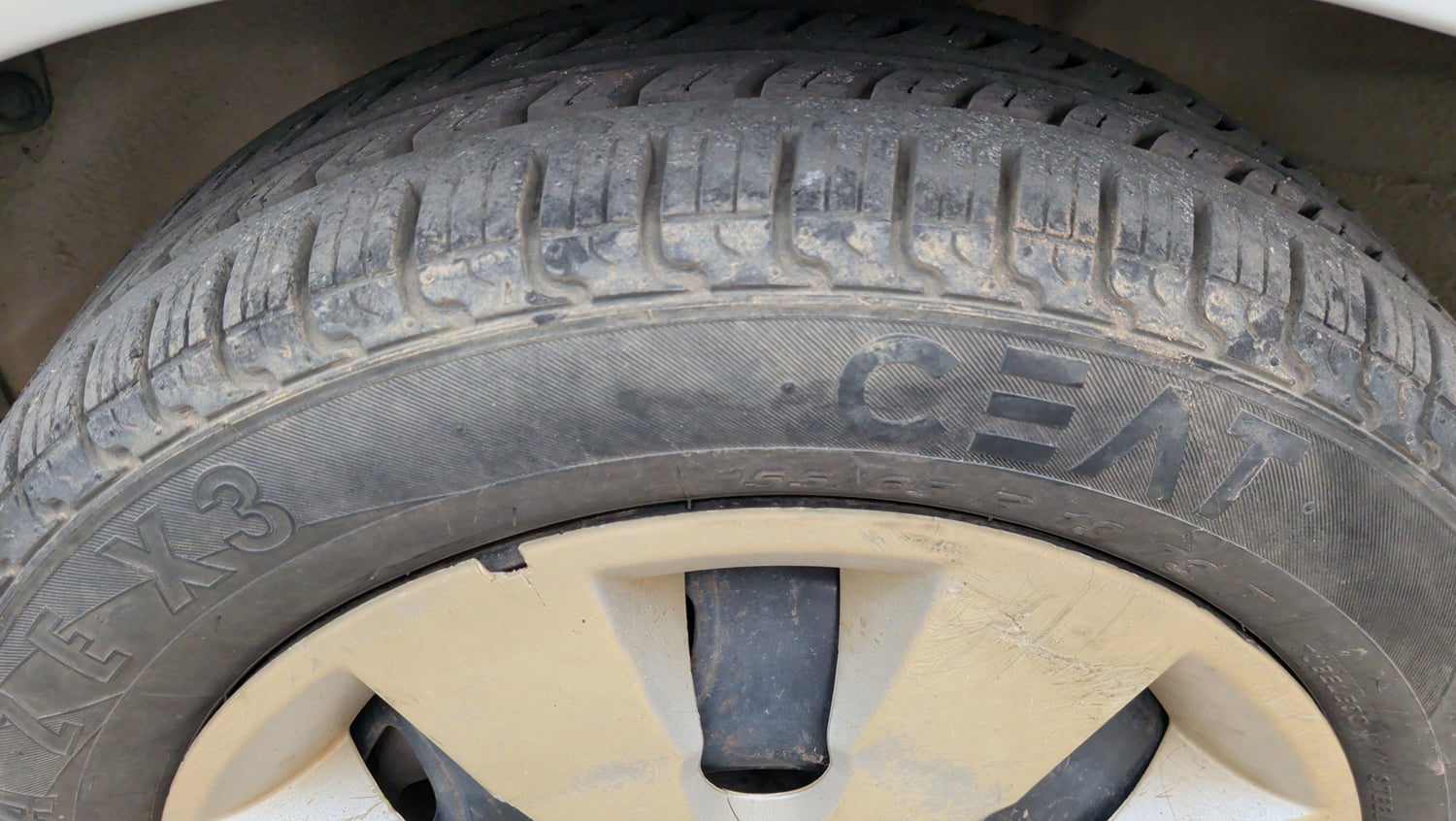 Used 2013 Maruti Suzuki Alto K10 VXi Petrol Manual tyres SPARE TYRE VIEW