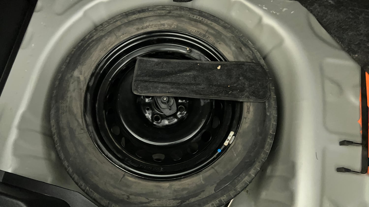 Used 2021 Maruti Suzuki Baleno Delta Petrol Manual tyres SPARE TYRE VIEW