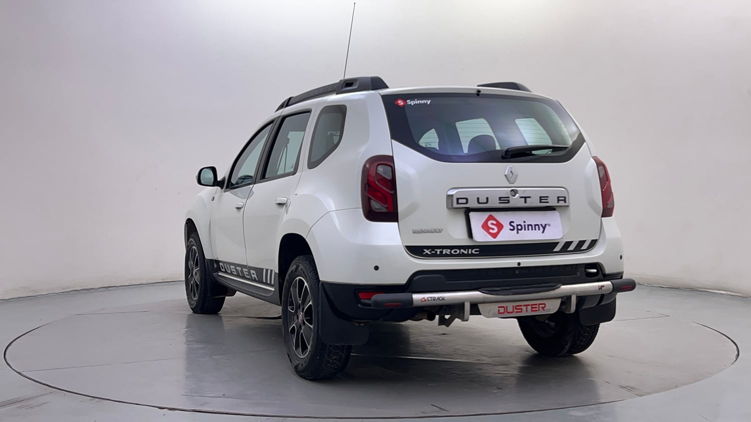 Used 2017 Renault Duster RXS CVT Petrol Automatic exterior LEFT REAR CORNER VIEW