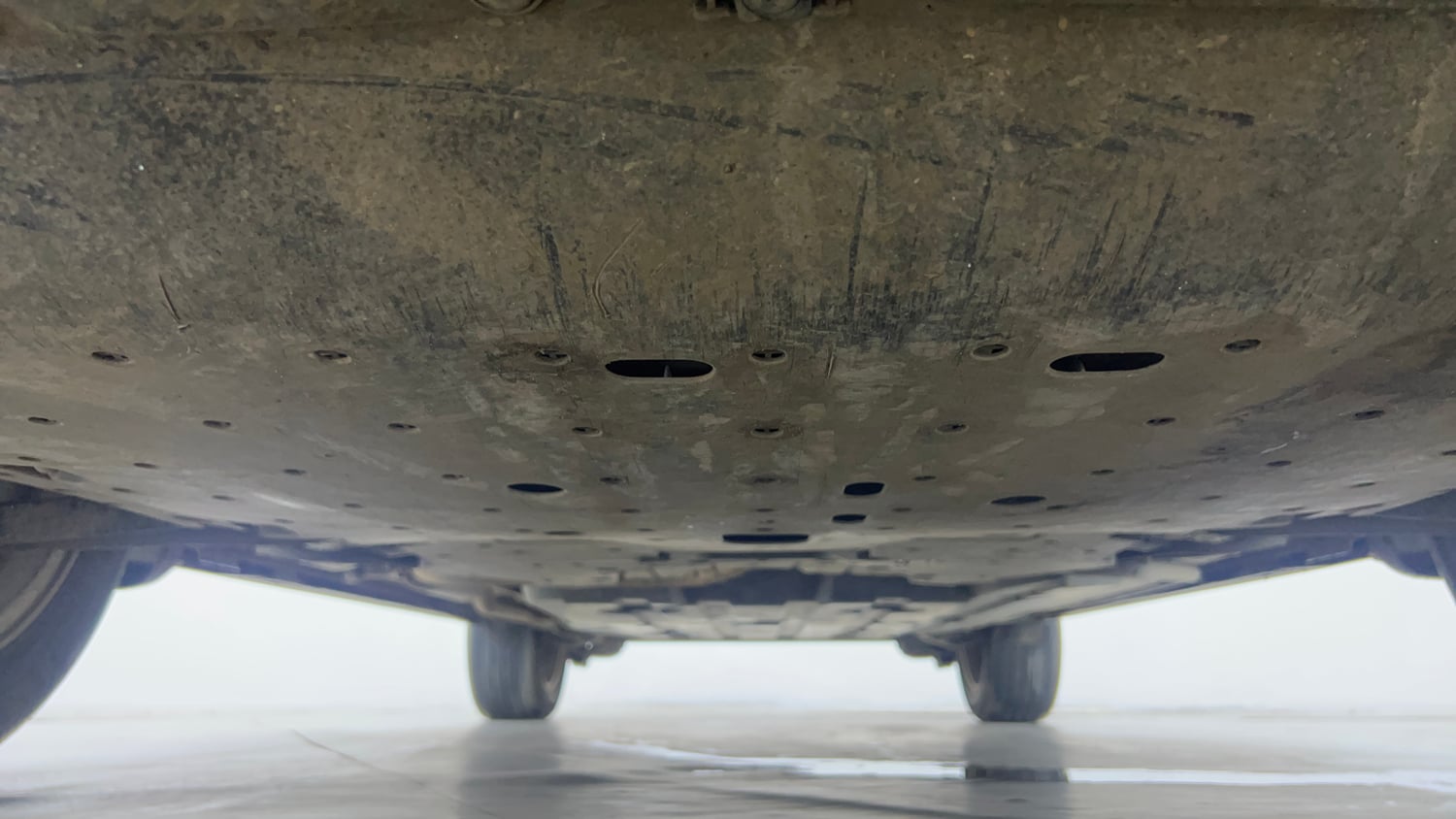 Used 2023 Honda Elevate VX MT Petrol Manual extra FRONT LEFT UNDERBODY VIEW