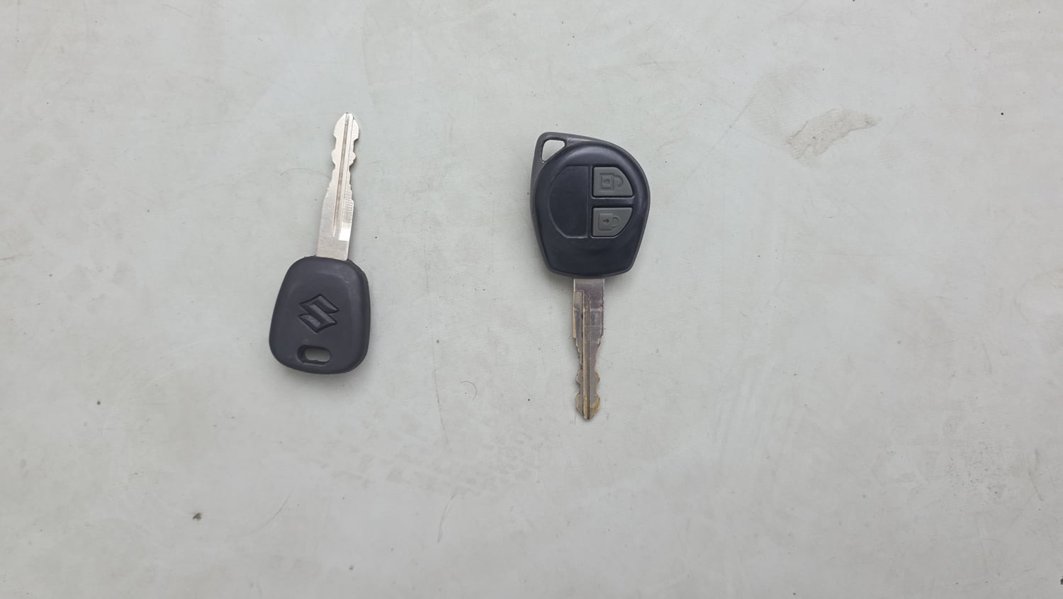 Used 2017 Maruti Suzuki Wagon R VXI Petrol Manual extra CAR KEY VIEW