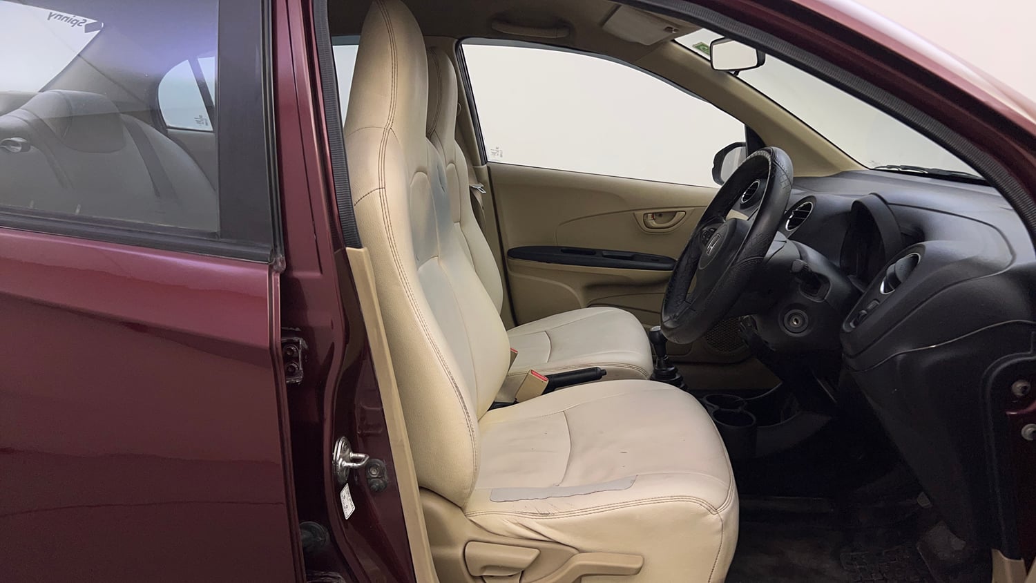 Used 2015 Honda Amaze 1.2 S i-VTEC Petrol Manual interior RIGHT SIDE FRONT DOOR CABIN VIEW