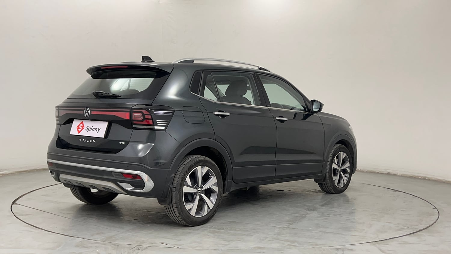 Used 2022 Volkswagen Taigun Topline 1.0 TSI MT Petrol Manual exterior RIGHT REAR CORNER VIEW