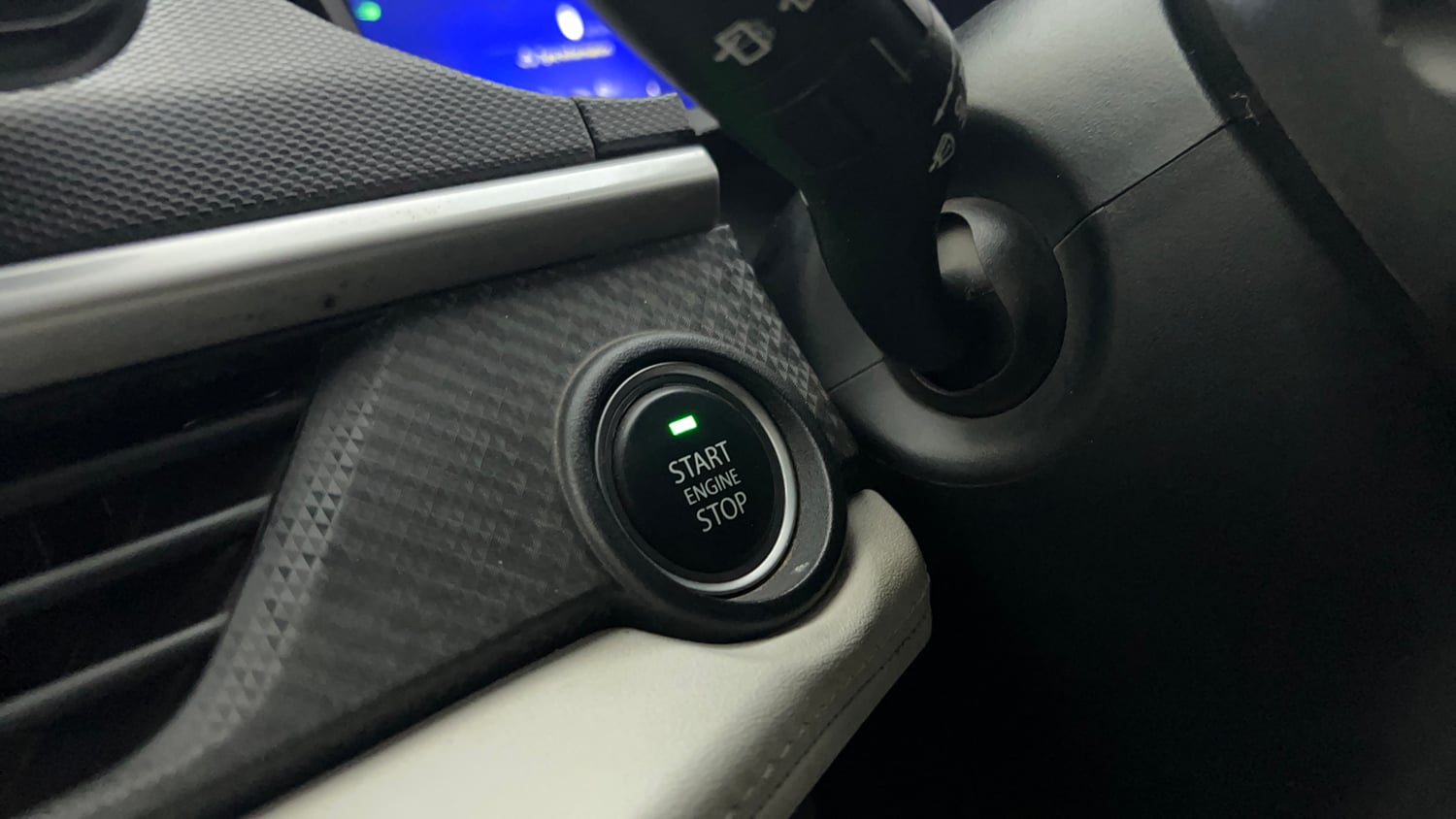 Used 2025 Tata Nexon Creative Plus S 1.2 Revotron Petrol  6MT Petrol Manual top_features Keyless start