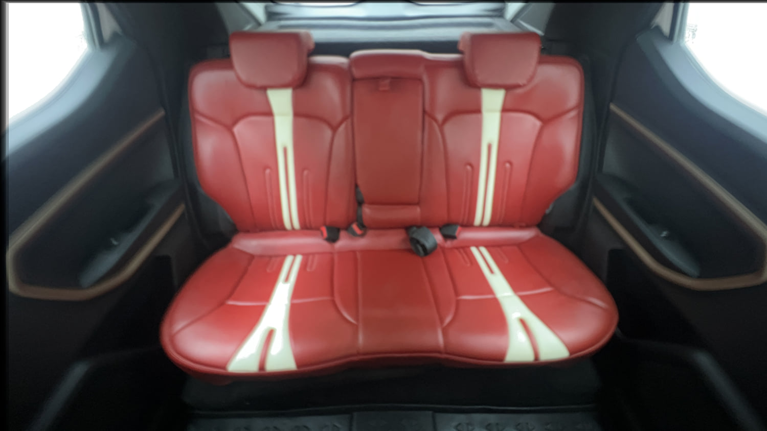 Used 2022 Renault Kiger RXT (O) AMT Petrol Automatic interior REAR SEAT CONDITION VIEW