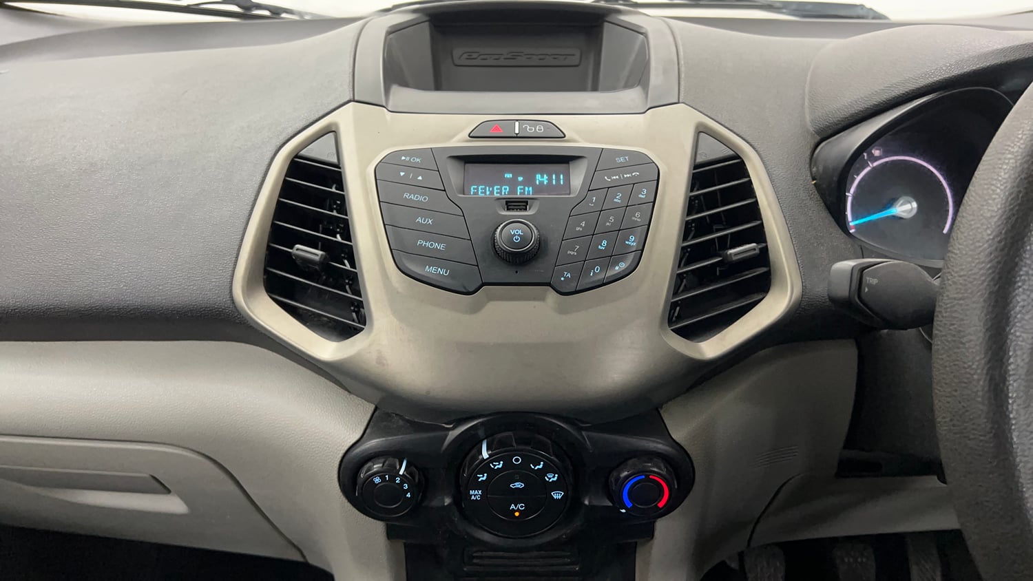 Used 2014 Ford EcoSport Ambiente 1.5 TDCi Diesel Manual interior MUSIC SYSTEM & AC CONTROL VIEW