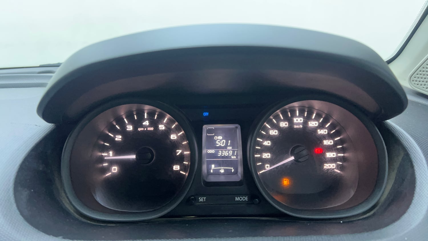 Used 2016 Tata Tiago Revotron XM Petrol Manual interior CLUSTERMETER VIEW