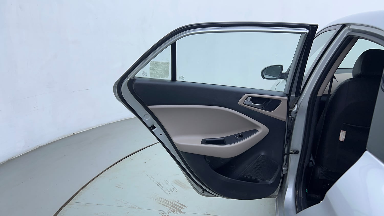 Used 2018 Hyundai Elite i20 Asta 1.2 Petrol Manual interior LEFT REAR DOOR OPEN VIEW