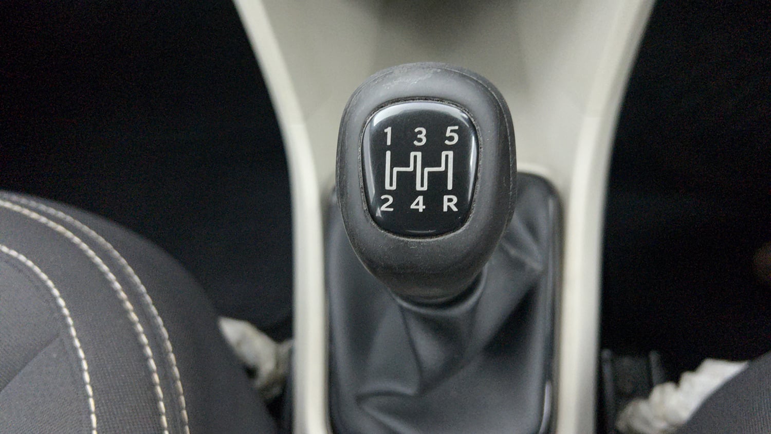 Used 2023 Tata Tiago XZ Plus Petrol Manual interior GEAR  KNOB VIEW