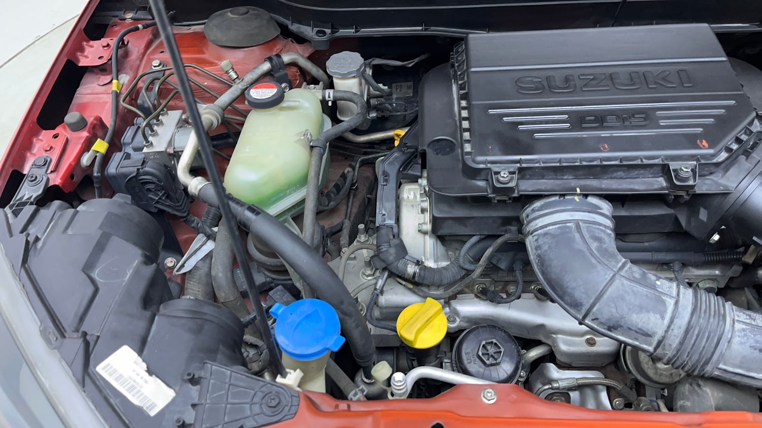 Used 2019 maruti-suzuki Vitara Brezza VDi AGS Diesel Automatic engine ENGINE RIGHT SIDE VIEW