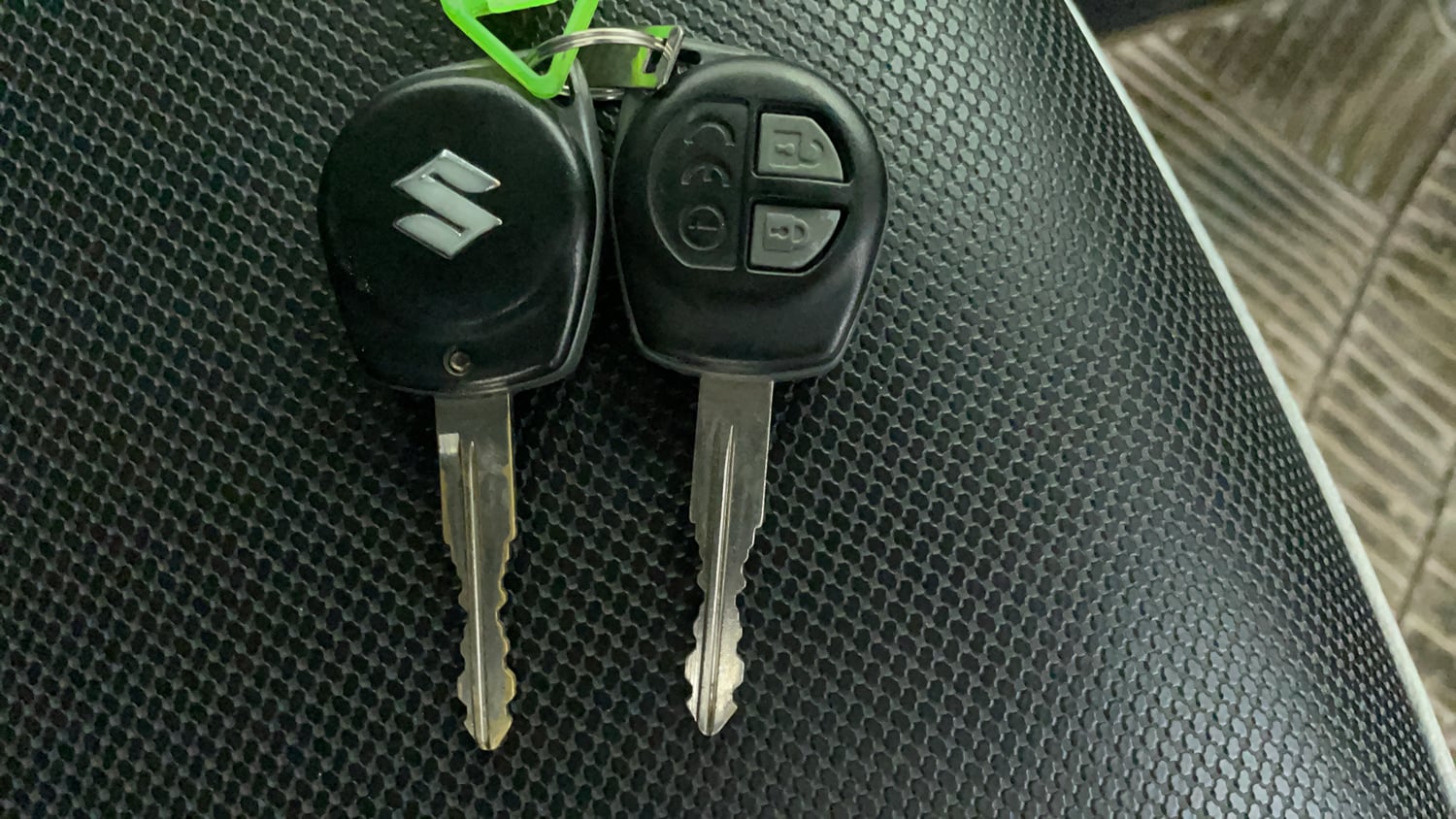 Used 2017 Maruti Suzuki Baleno Delta 1.2 Petrol Manual extra CAR KEY VIEW