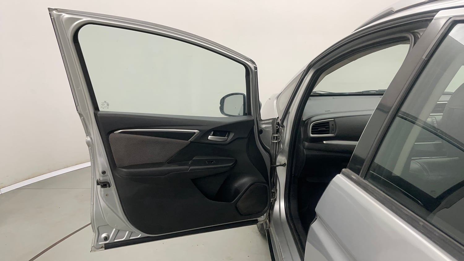 Used 2017 Honda WR-V VX MT Diesel Diesel Manual interior LEFT FRONT DOOR OPEN VIEW