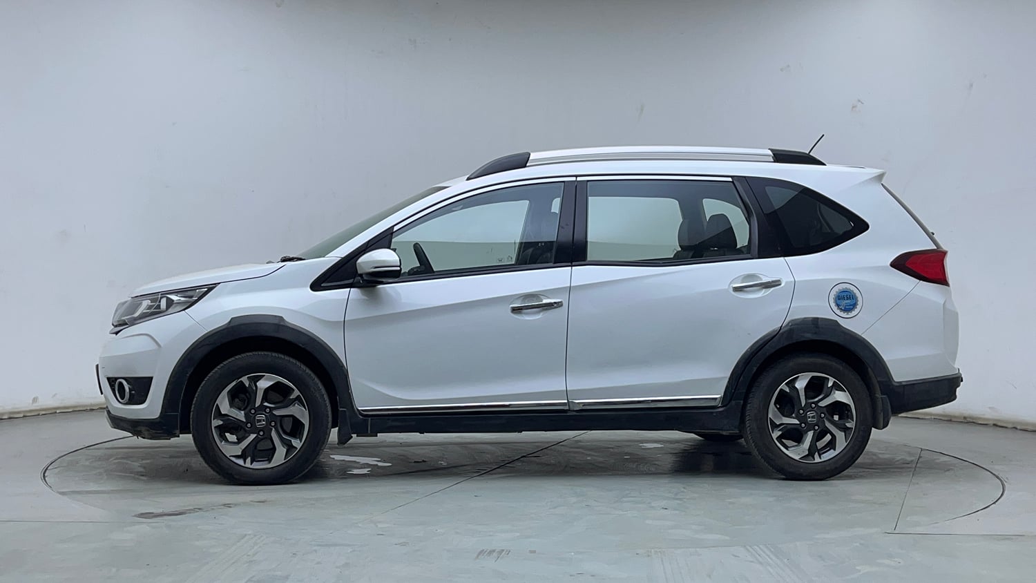 Used 2017 Honda BR-V VX Diesel Diesel Manual exterior LEFT SIDE VIEW