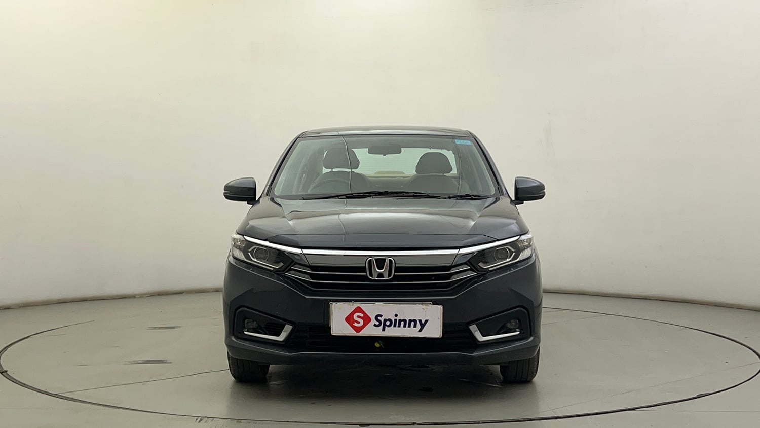 Used 2023 Honda Amaze VX MT 1.2 Petrol Petrol Manual exterior FRONT VIEW