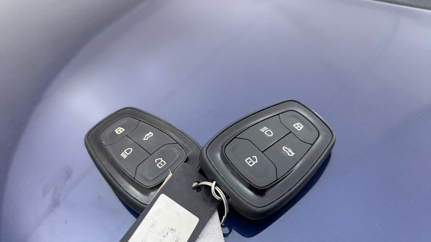 Used 2024 Tata Altroz XTA Petrol Petrol Automatic extra CAR KEY VIEW