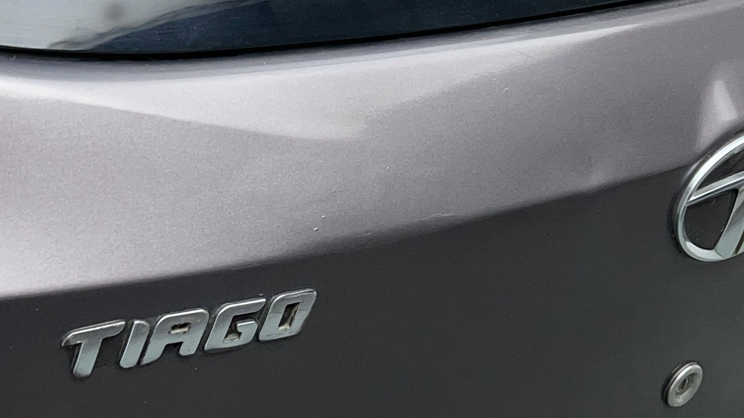 Used 2019 Tata Tiago XM CNG (Outside Fitted) Cng Manual dents MINOR DENT