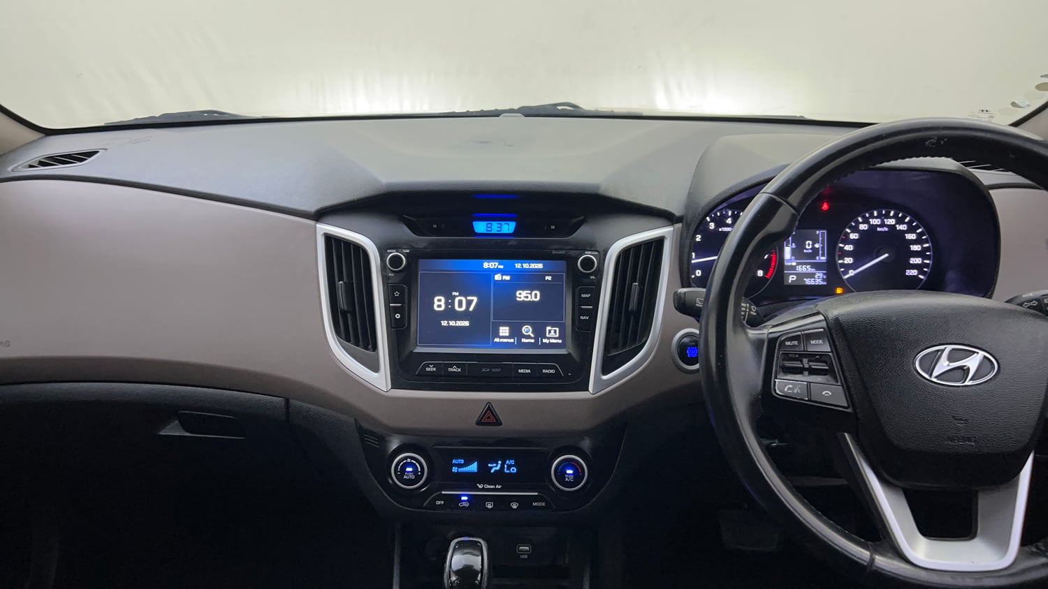 Used 2018 Hyundai Creta SX 1.6 AT Petrol Petrol Automatic interior MUSIC SYSTEM & AC CONTROL VIEW