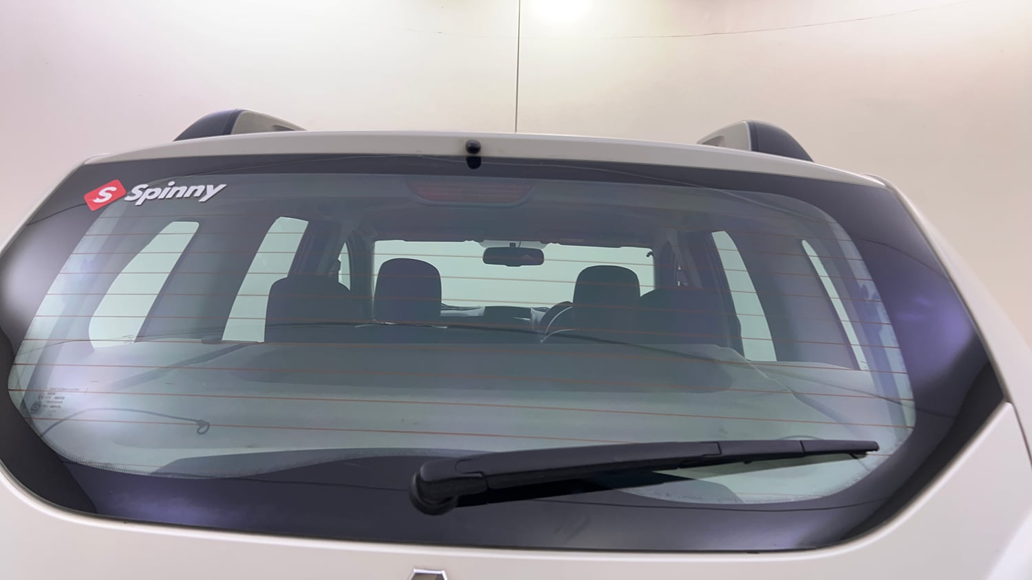 Used 2017 Renault Duster RXS CVT Petrol Automatic top_features Rear wiper