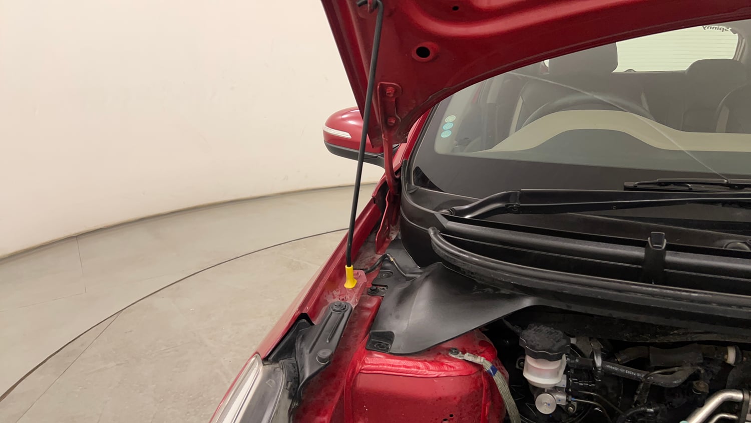 Used 2017 Hyundai Elite i20 Asta 1.2 Petrol Manual engine ENGINE RIGHT SIDE HINGE & APRON VIEW