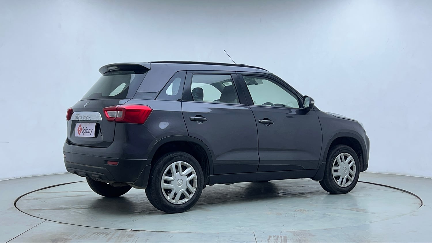 Used 2022 maruti-suzuki Vitara Brezza VXi Petrol Manual exterior RIGHT REAR CORNER VIEW