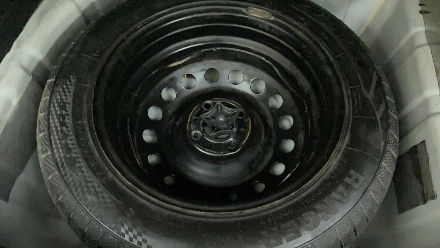 Used 2021 Tata Nexon XZ Petrol Manual tyres SPARE TYRE VIEW