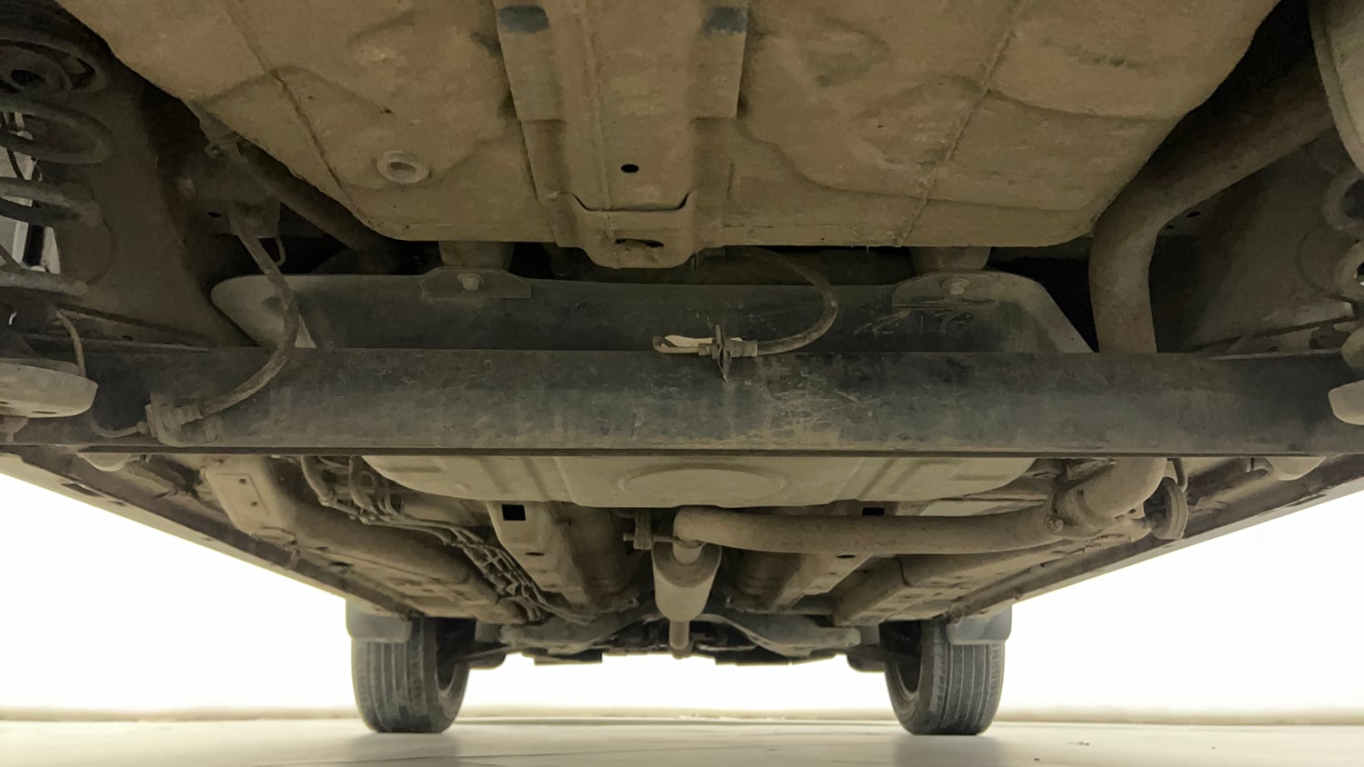 Used 2025 Tata Nexon Creative Plus S 1.2 Revotron Petrol  6MT Petrol Manual extra REAR UNDERBODY VIEW (TAKEN FROM REAR)