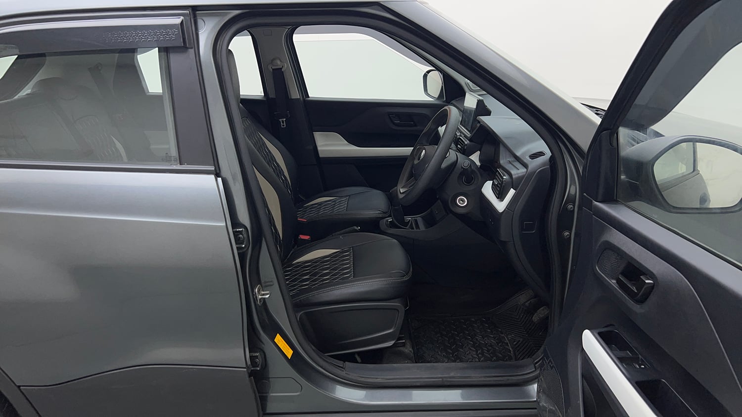 Used 2025 Tata Punch Pure MT Petrol Manual interior RIGHT SIDE FRONT DOOR CABIN VIEW