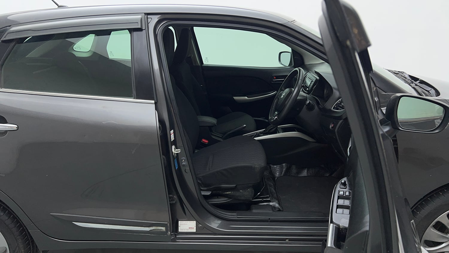 Used 2018 Maruti Suzuki Baleno Zeta 1.2 AT Petrol Automatic interior RIGHT SIDE FRONT DOOR CABIN VIEW