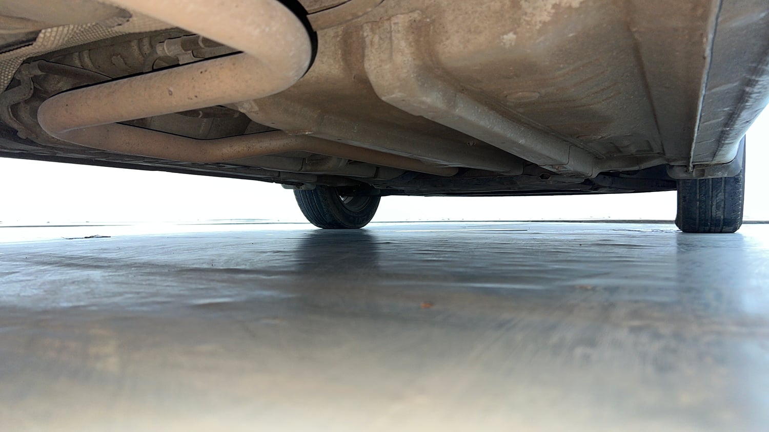 Used 2018 Hyundai Elite i20 Asta 1.2 Petrol Manual extra REAR RIGHT UNDERBODY VIEW