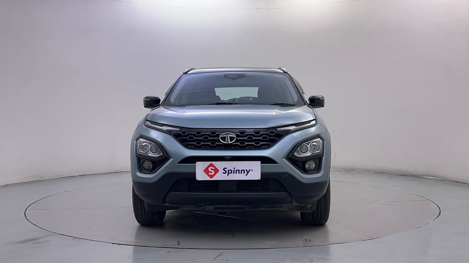 Used 2023 Tata Harrier XZA Plus (O) Diesel Automatic exterior FRONT VIEW