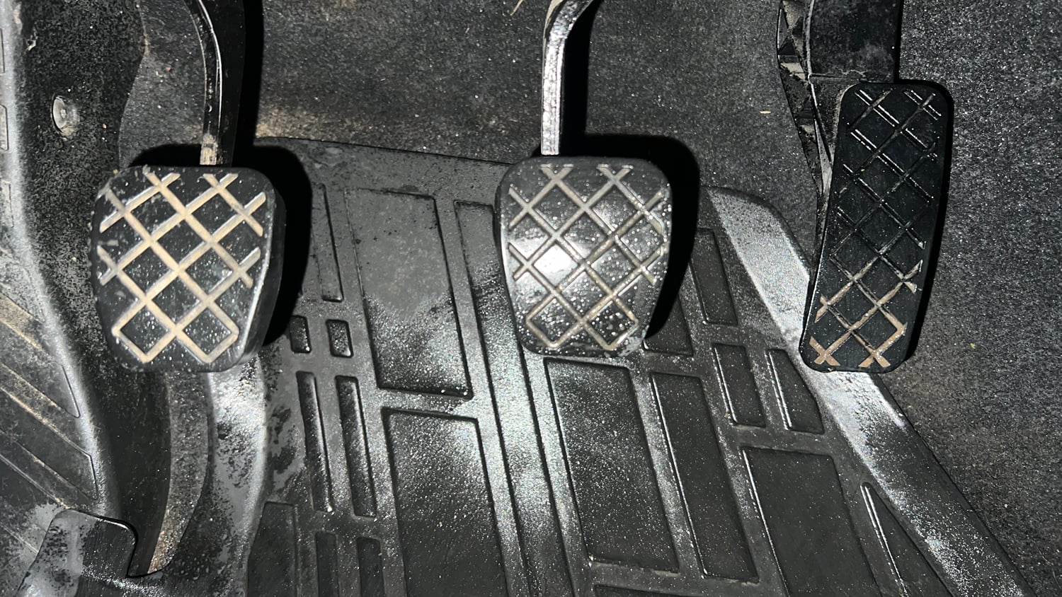 Used 2022 Skoda Slavia Style 1.0L TSI MT Petrol Manual interior PEDALS VIEW