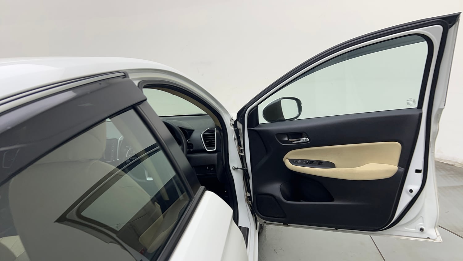 Used 2024 Honda City Elegant Edition CVT Petrol Automatic interior RIGHT FRONT DOOR OPEN VIEW