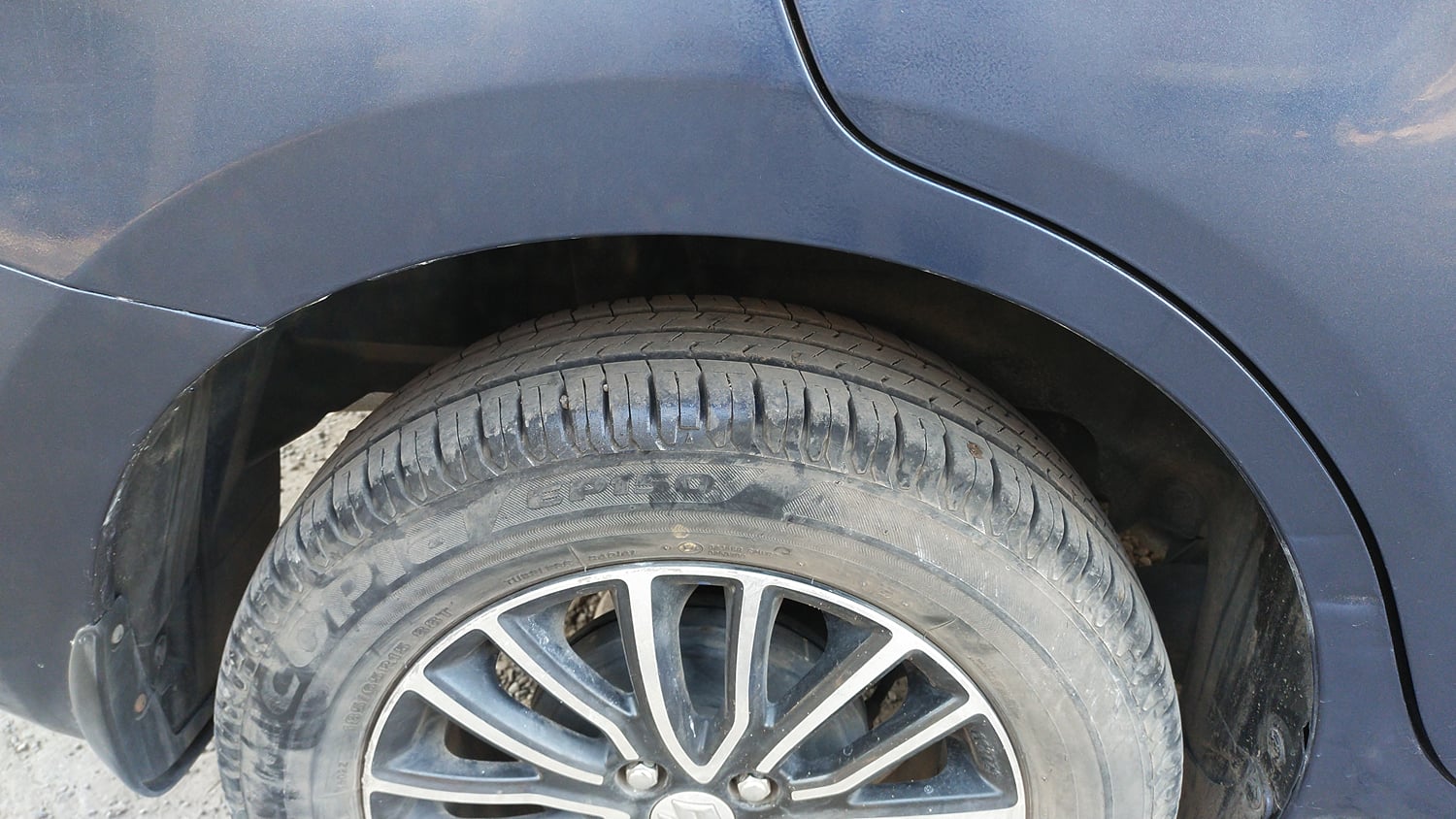 Used 2021 Maruti Suzuki Dzire ZXi Plus Petrol Manual tyres RIGHT REAR TYRE TREAD VIEW
