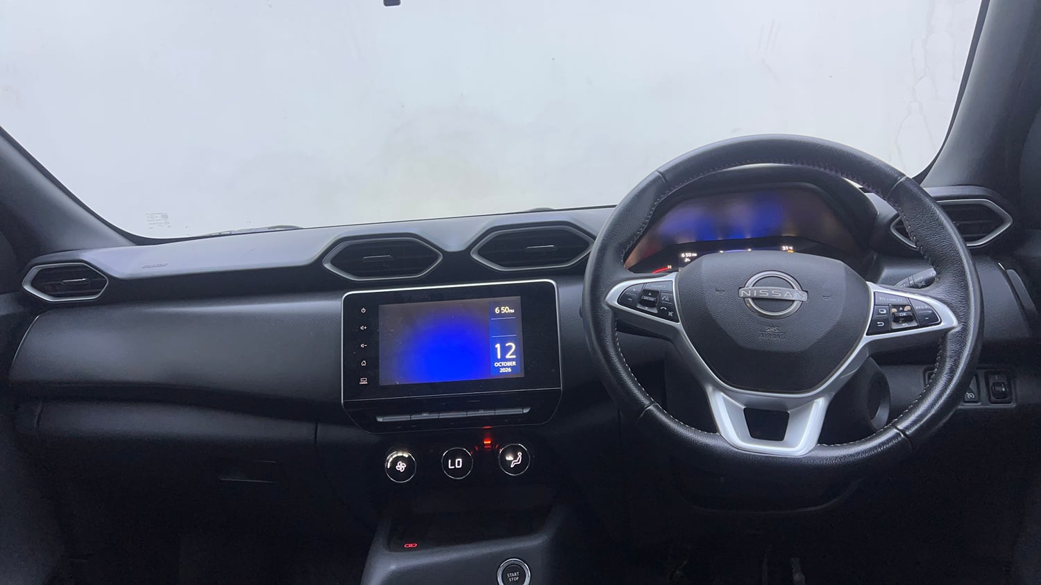 Used 2023 Nissan Magnite XV Premium Turbo CVT Dual Tone Petrol Automatic interior DASHBOARD VIEW