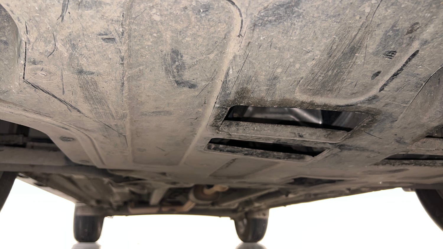 Used 2018 Hyundai Creta SX 1.6 AT Petrol Petrol Automatic extra FRONT LEFT UNDERBODY VIEW