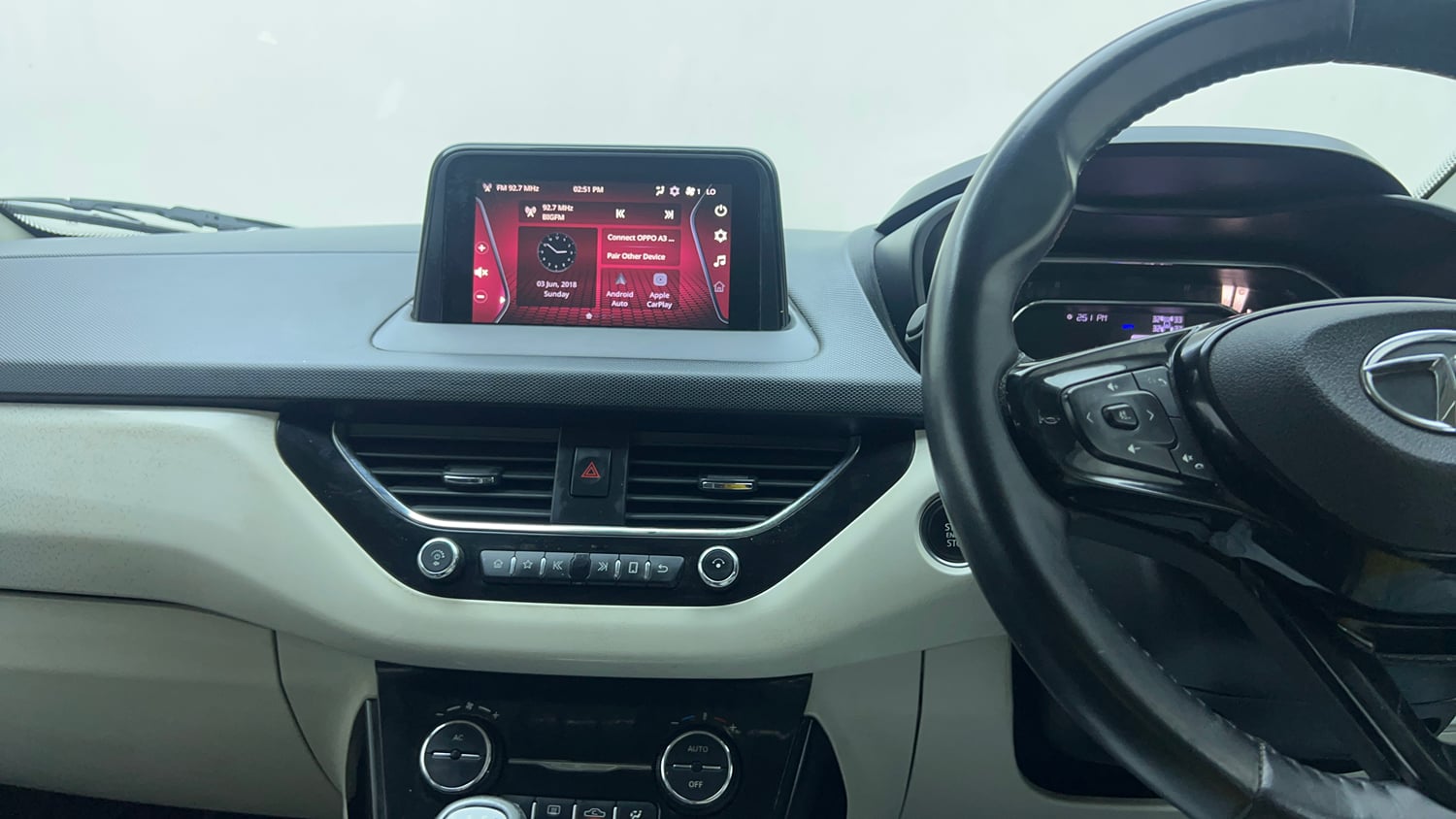 Used 2020 Tata Nexon XZ Plus (O) Petrol Manual top_features Integrated (in-dash) music system