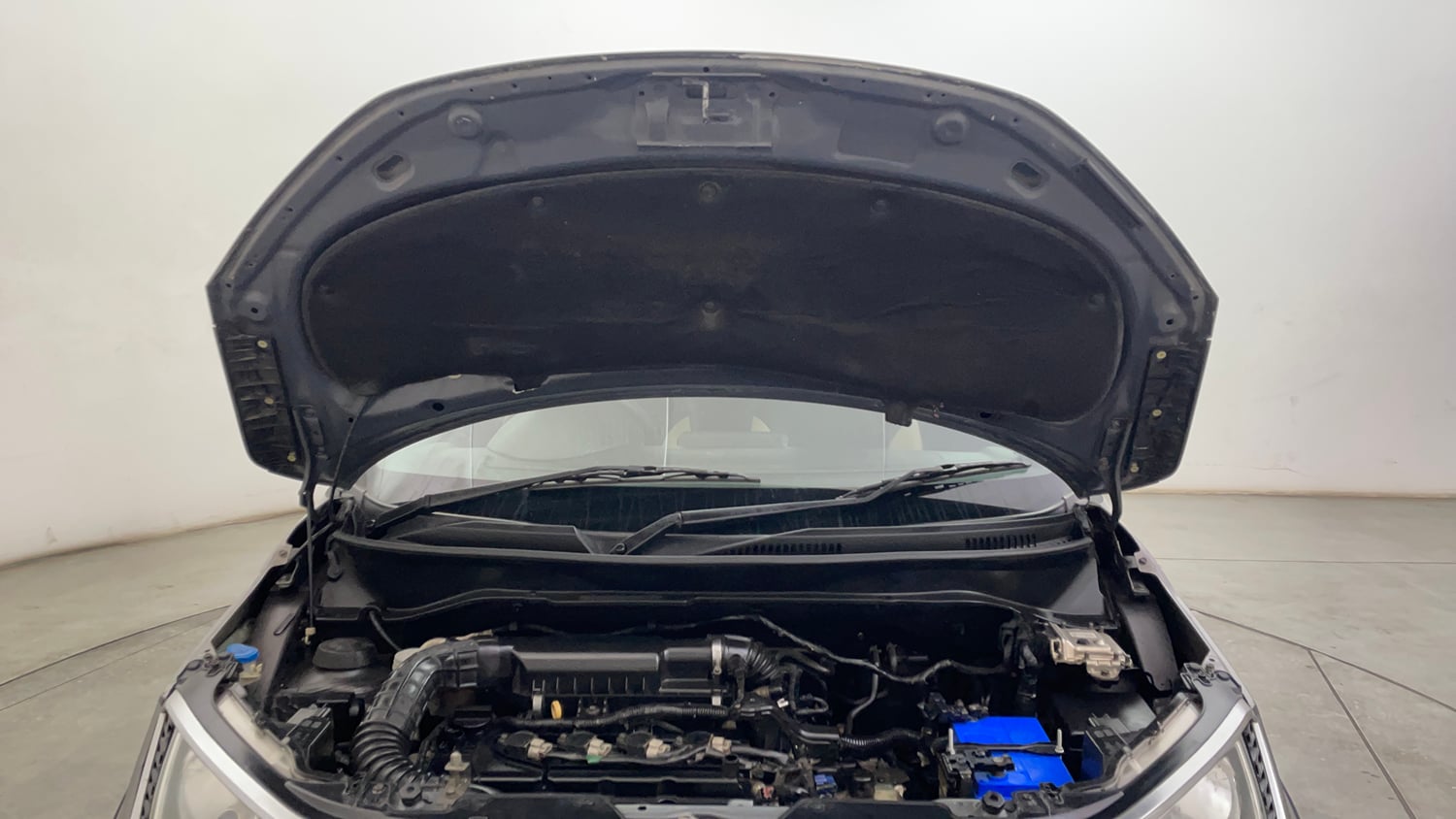 Used 2019 Maruti Suzuki Ignis Zeta 1.2 AMT Petrol Automatic engine ENGINE & BONNET OPEN FRONT VIEW